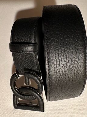 Brand new D&G Black Leather Men’s Dress Belt with Interlocking Buckle